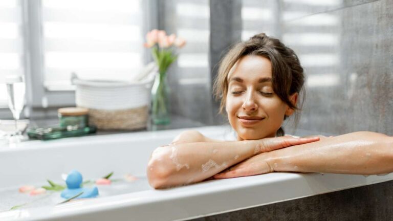 Banyo Yapmak İstememek Neyin Belirtisi?