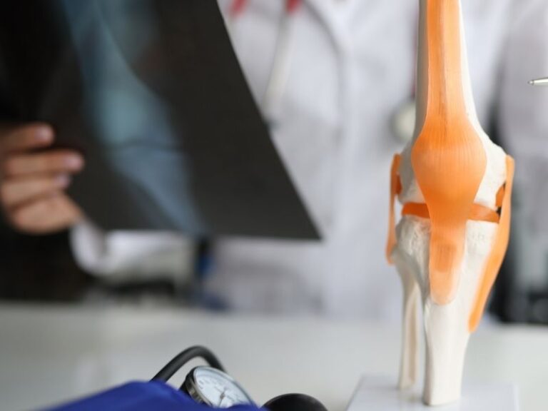 Diz Protezi ve Omuz Kırığı Ameliyatları: Güncel Tedavi Seçenekleri