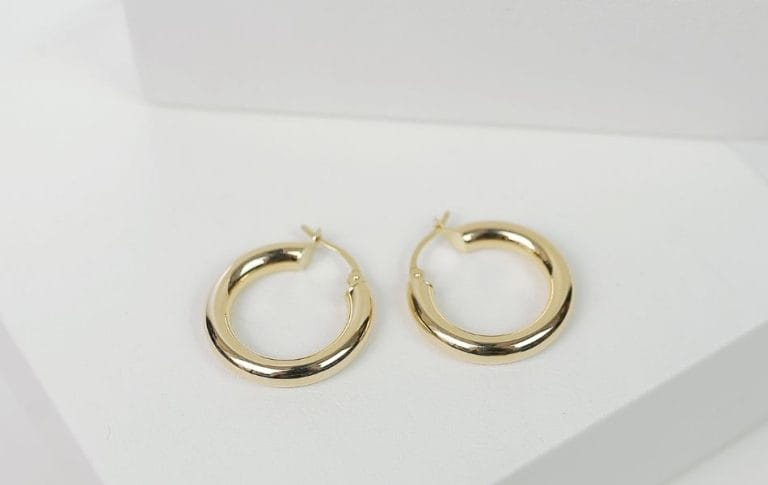 Zarif Takı Seçenekleri ile Tarzınızı Yansıtın